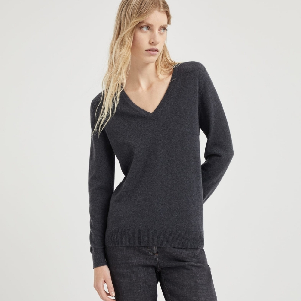 Brunello Cucinelli Cashmere V-neck With Suede Patch Elbows XS